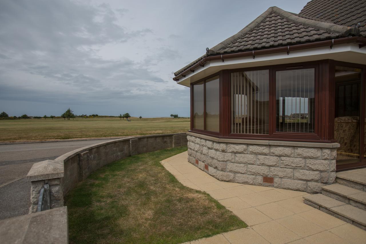巴基Golfview 4别墅 外观 照片